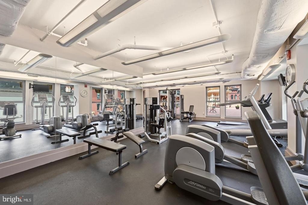 777 7th Street Nw - Photo 26