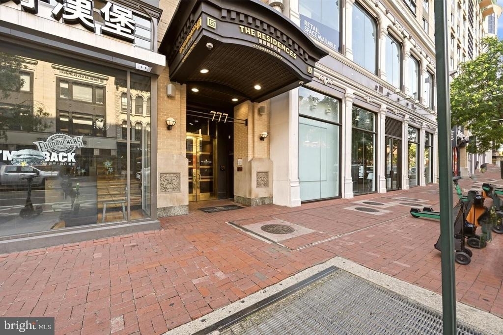 777 7th Street Nw - Photo 1