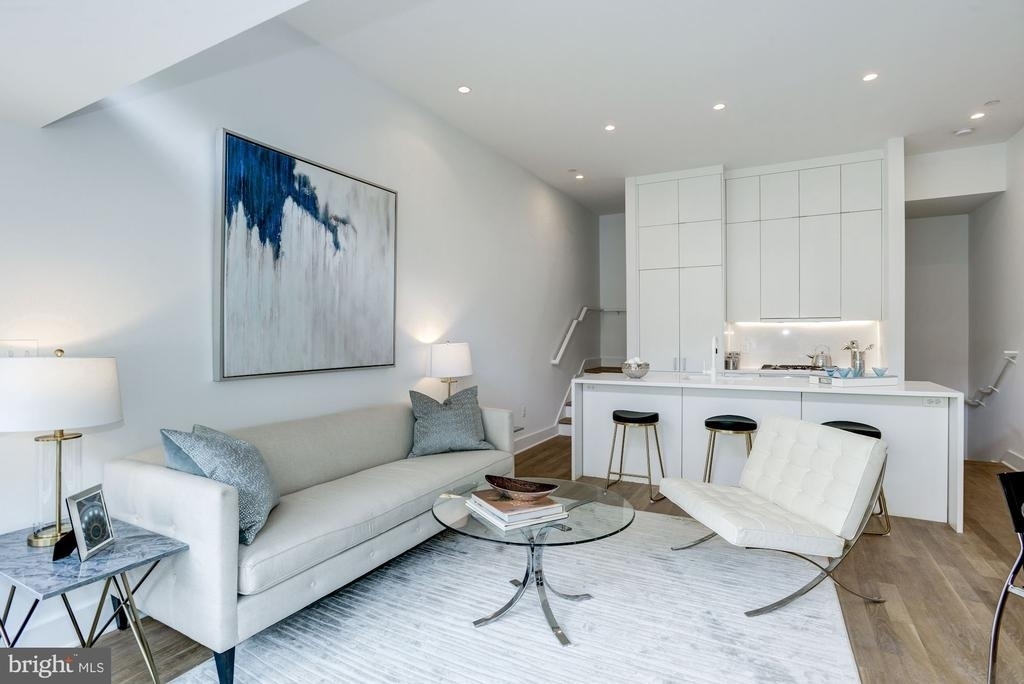 1106 T Street Nw - Photo 3