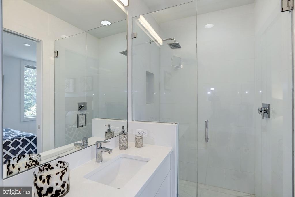 1106 T Street Nw - Photo 15