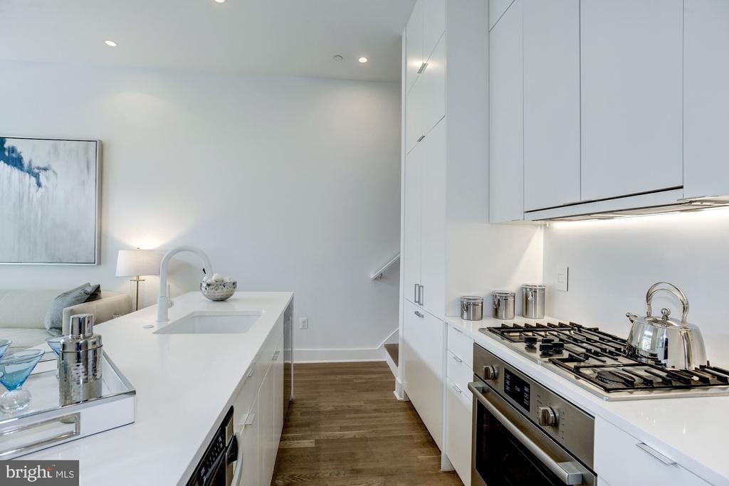 1106 T Street Nw - Photo 7