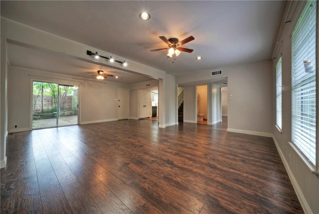 2105 Rabb Rd - Photo 8