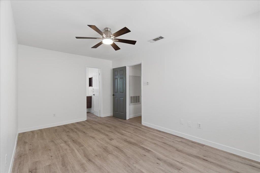 1015 E Yager Ln - Photo 20