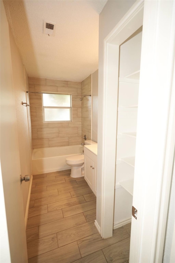 14305 Levering St - Photo 10