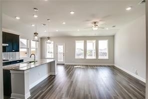 109 Lorena Ln - Photo 4