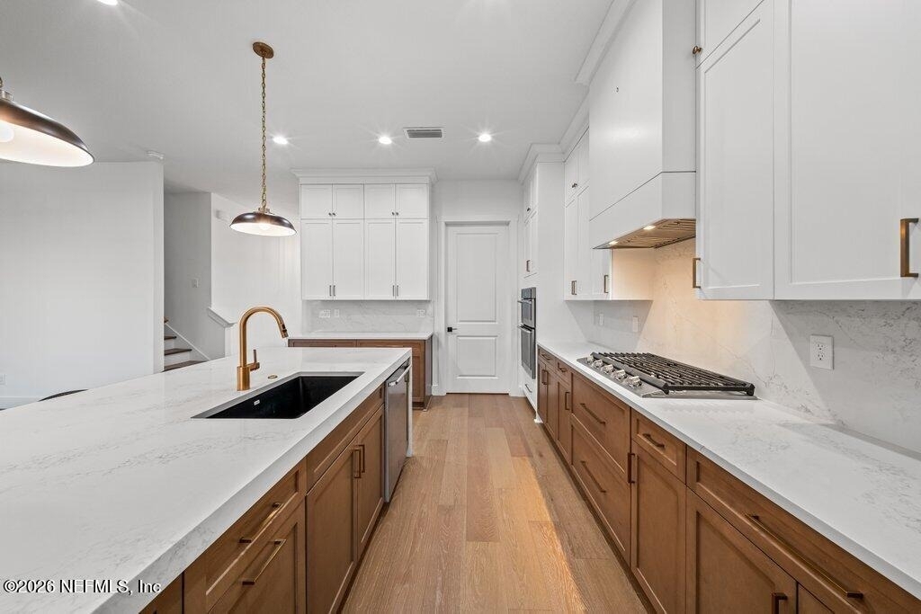 215 Pine Grove Point - Photo 8