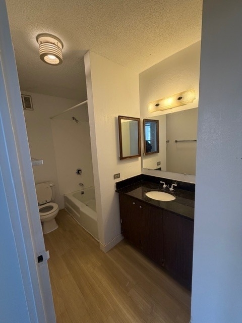 5100 N Marine Drive - Photo 18