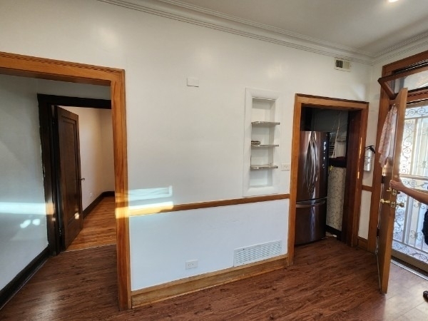 5357 W Montrose Avenue - Photo 10