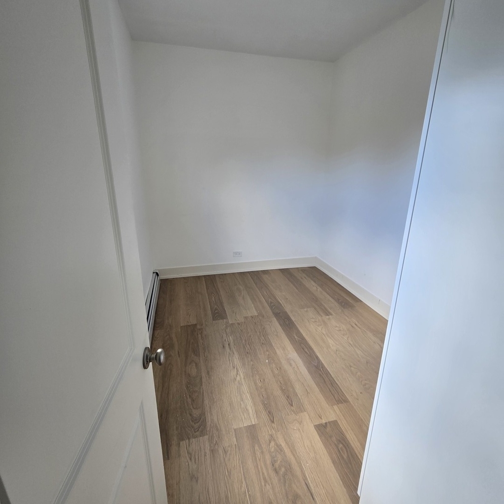 4137 N Bernard Street - Photo 4