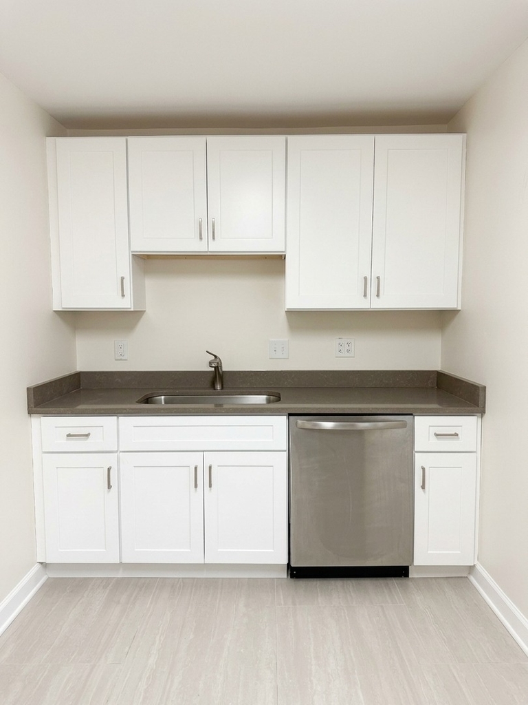 1041 Dewey Avenue - Photo 6