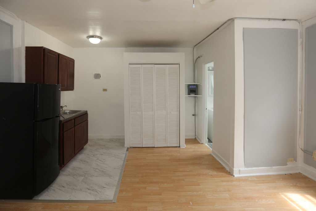 4735 N Beacon Street - Photo 8
