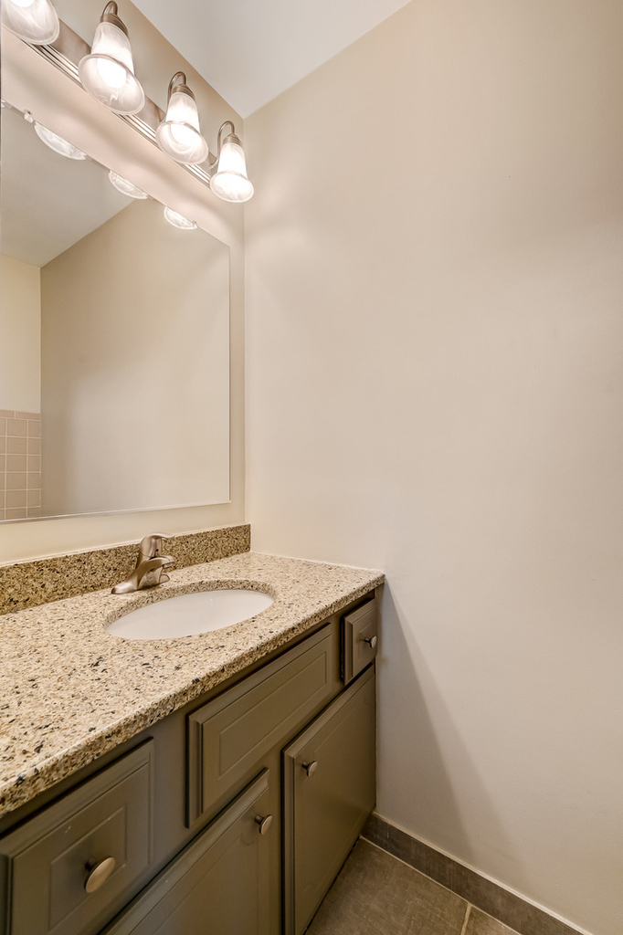 809 N Madison Street - Photo 13