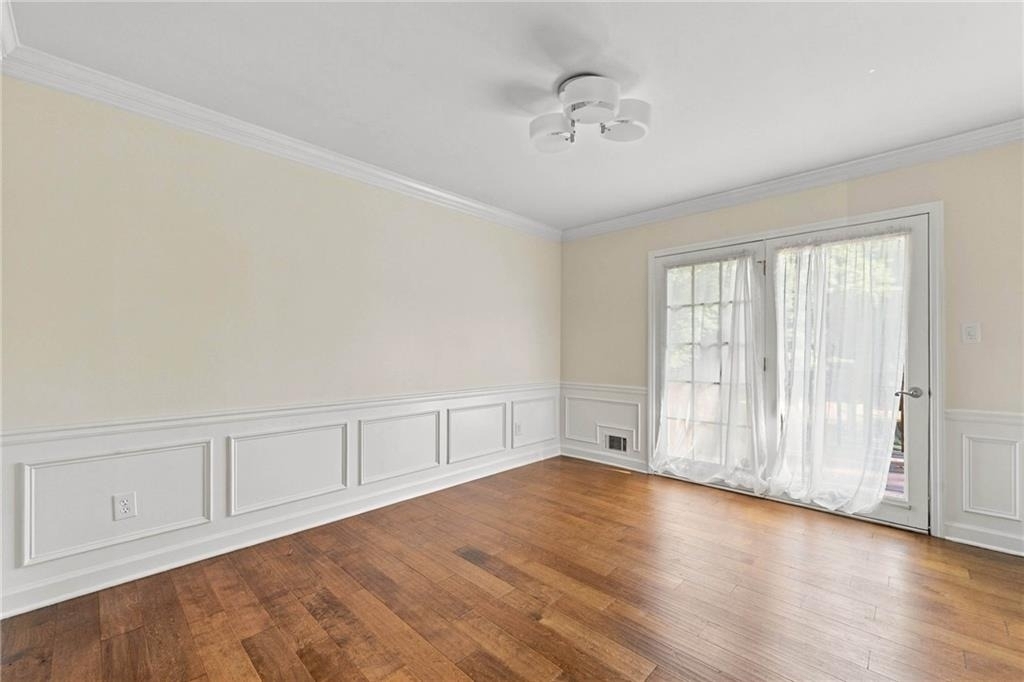 2012 Falcon Glen Court - Photo 5