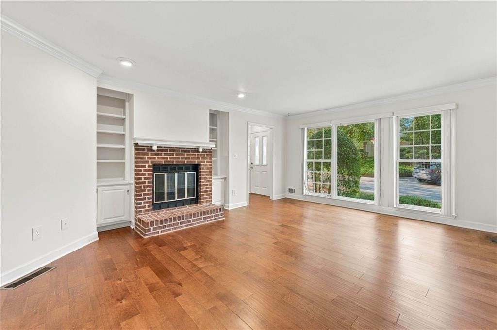 2012 Falcon Glen Court - Photo 1