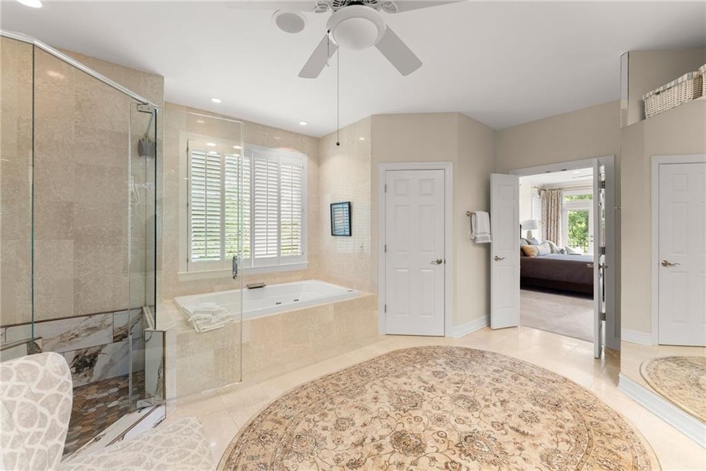 2819 Ne Point Overlook - Photo 31
