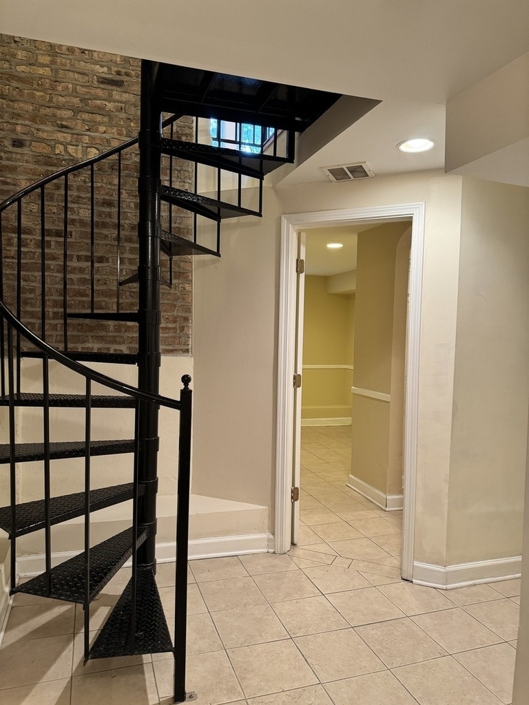 3722 W School Street - Photo 18