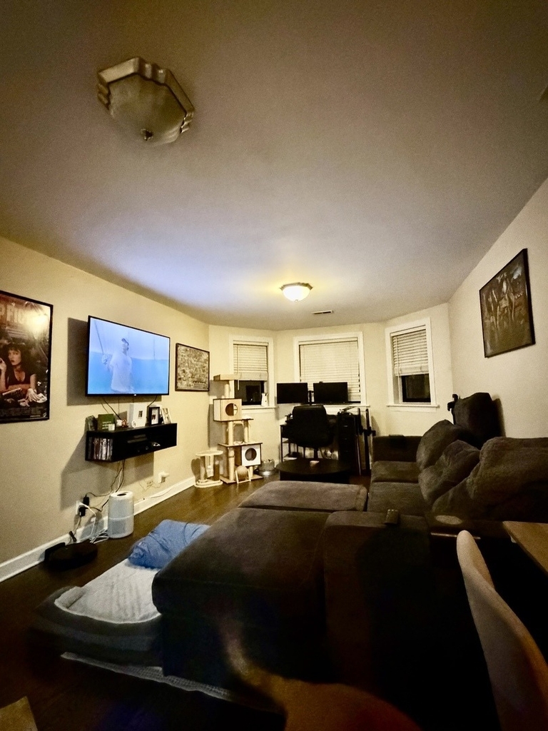 3824 N Fremont Street - Photo 8