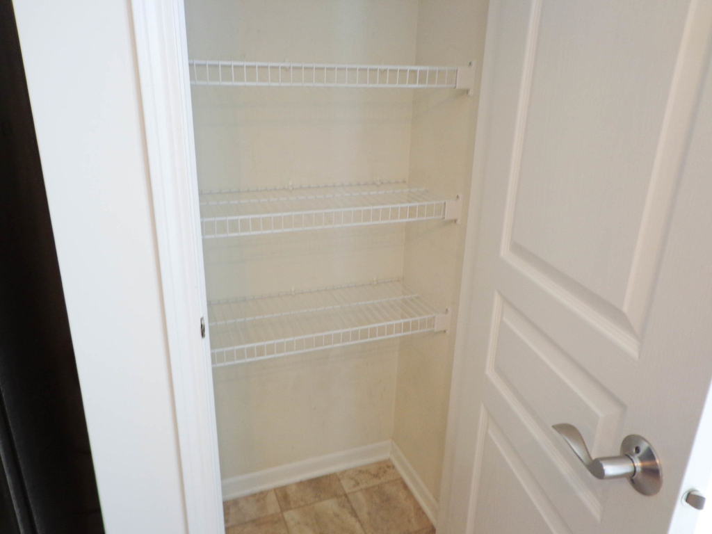 131 Bristol Lane - Photo 6