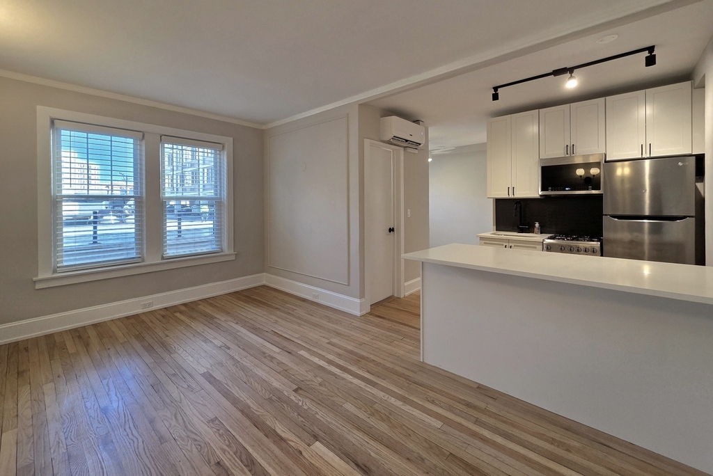 2748 N Hampden Court - Photo 2