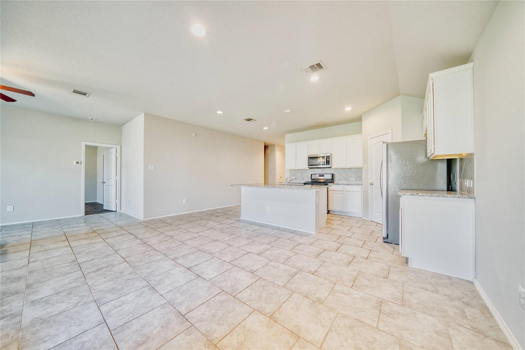 15226 Dinnet Berm Drive - Photo 23