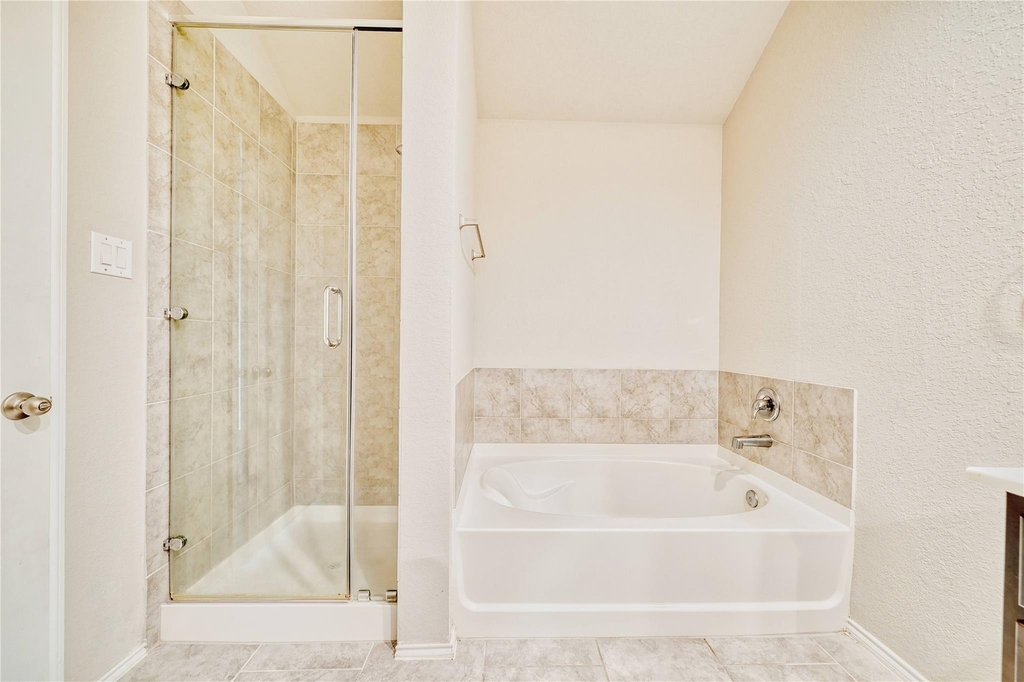 15226 Dinnet Berm Drive - Photo 13