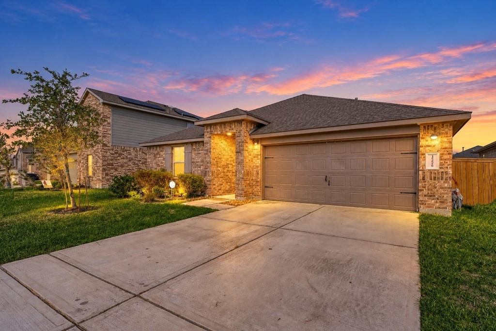 15226 Dinnet Berm Drive - Photo 6