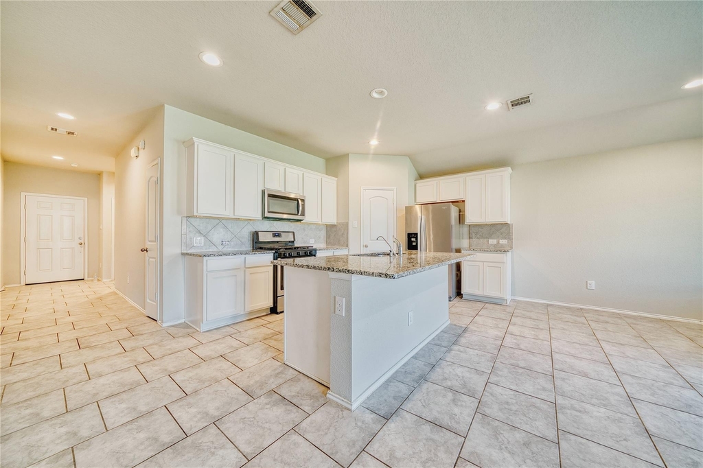 15226 Dinnet Berm Drive - Photo 16