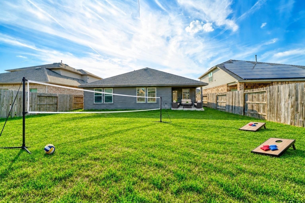 15226 Dinnet Berm Drive - Photo 31