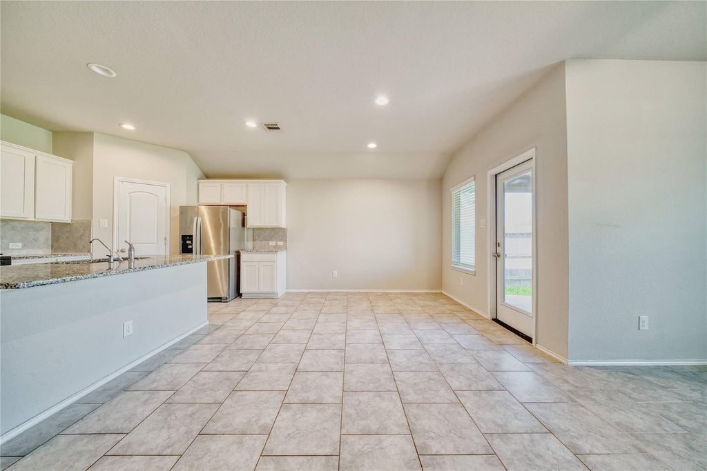 15226 Dinnet Berm Drive - Photo 18