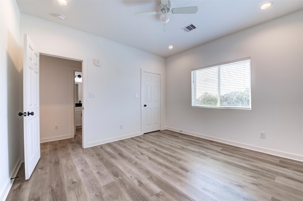 175 W 6th Street - Photo 19