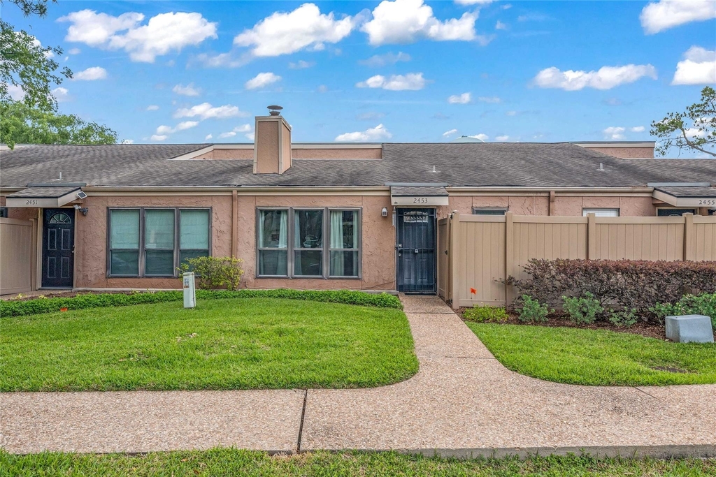 2453 Briarwest Boulevard - Photo 0