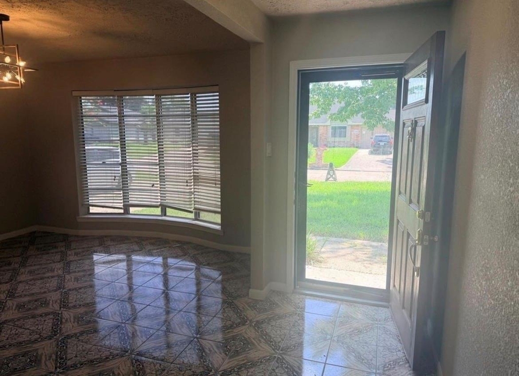 12727 Fern Forest Drive - Photo 6