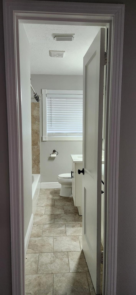 1807 Angeline Street - Photo 6