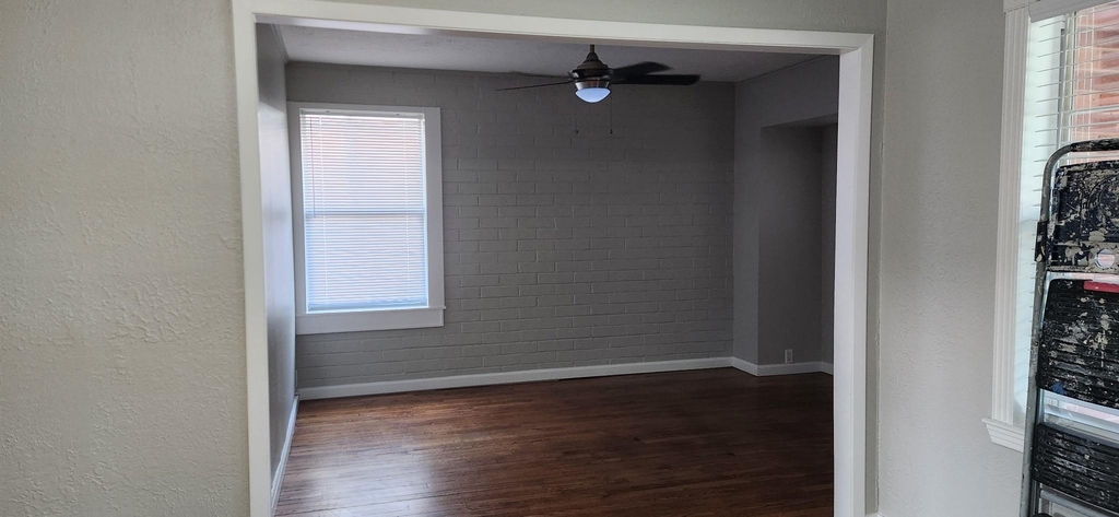 1807 Angeline Street - Photo 4