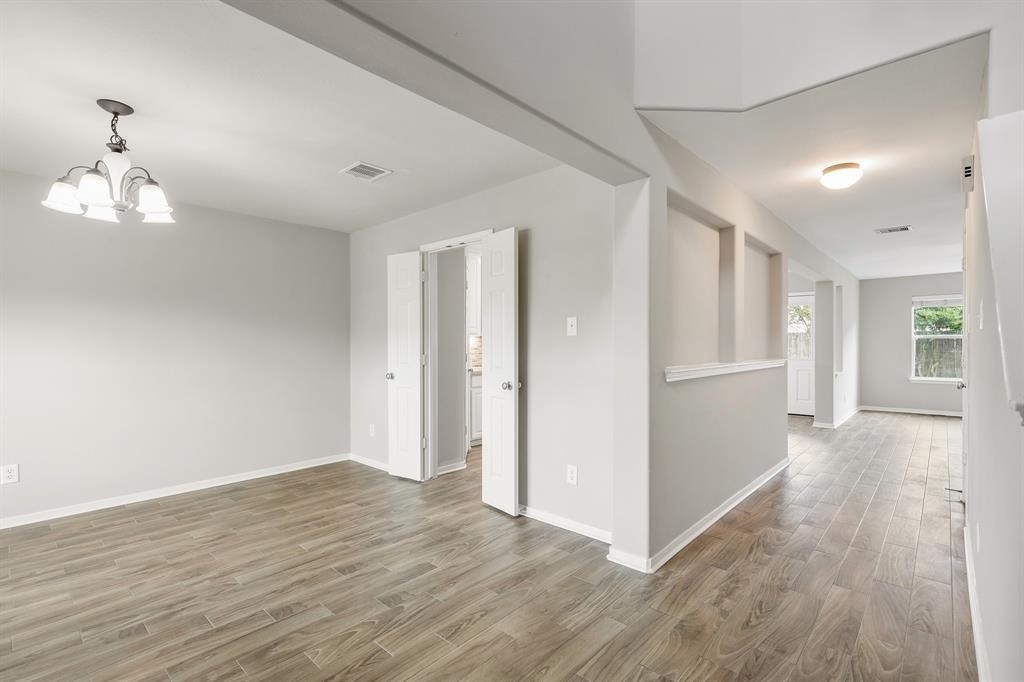 6105 Larrycrest Drive - Photo 2