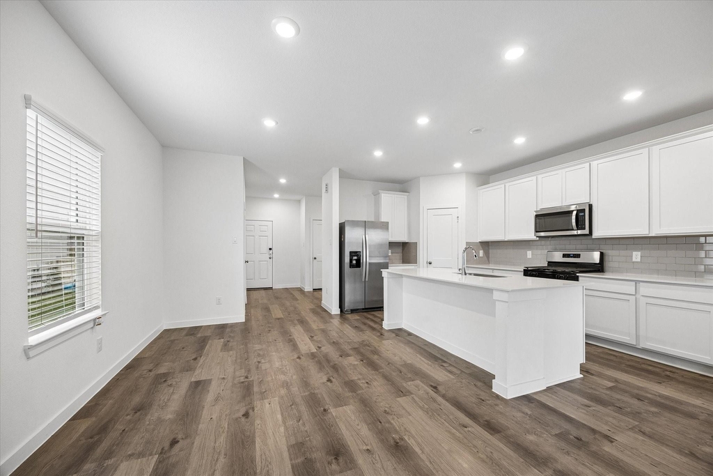3931 Windy Whisper Drive - Photo 5