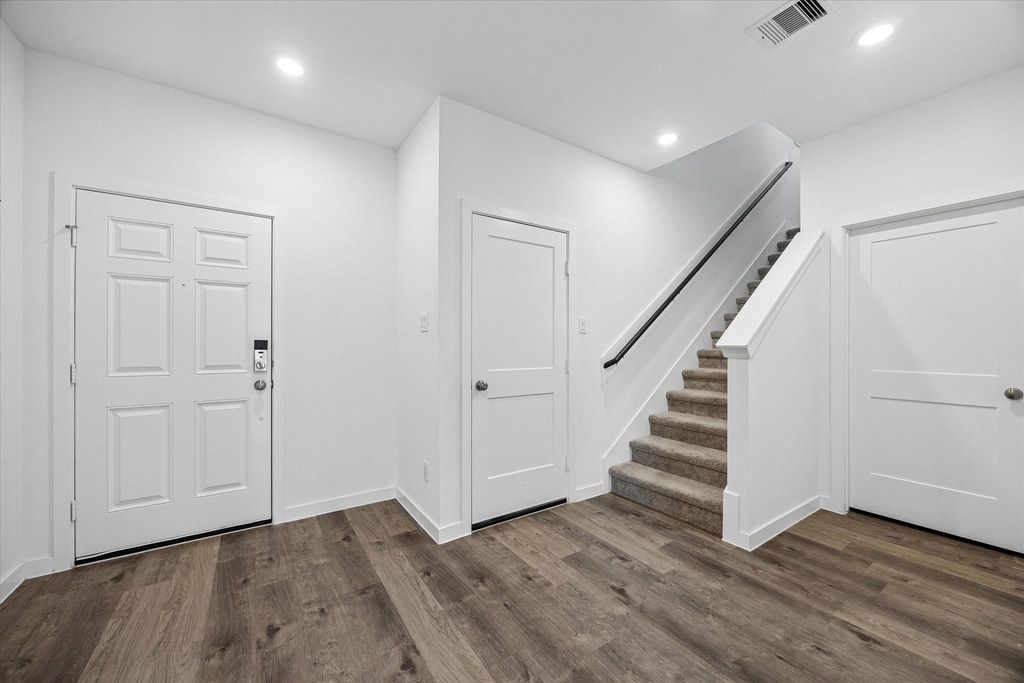 3931 Windy Whisper Drive - Photo 3
