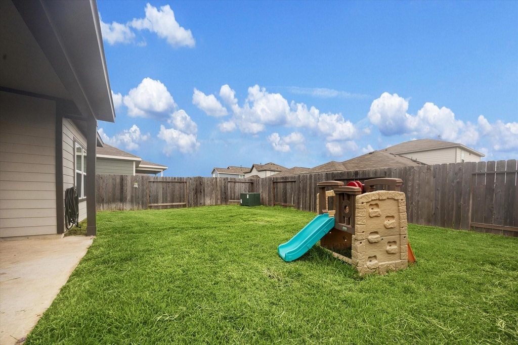 3931 Windy Whisper Drive - Photo 28