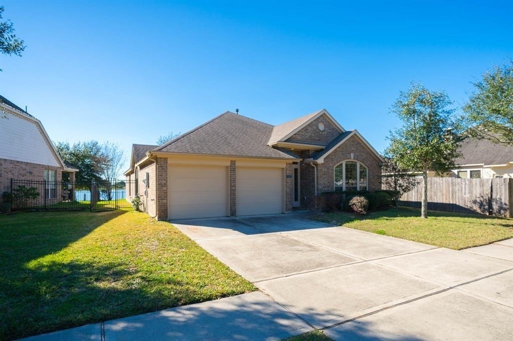 11015 Brighton Gardens Drive - Photo 2