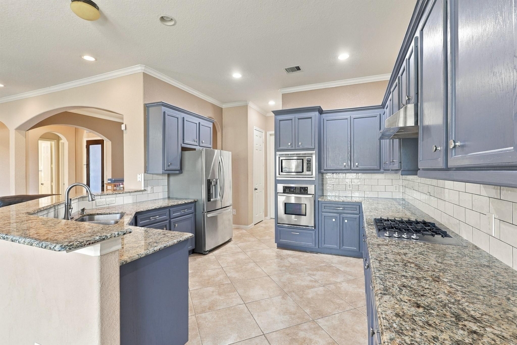 293 W Bend Drive - Photo 6