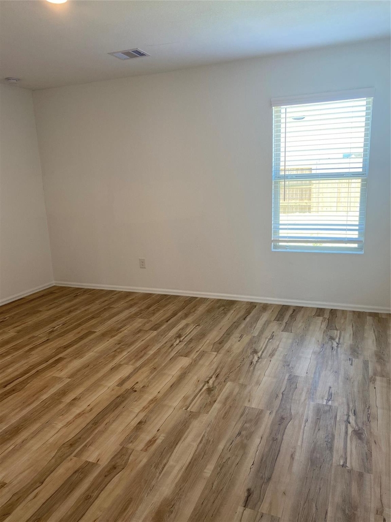 8839 Wooster Trail Drive - Photo 10