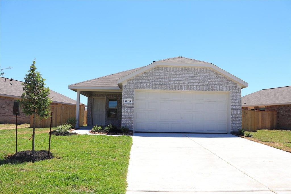 8839 Wooster Trail Drive - Photo 0