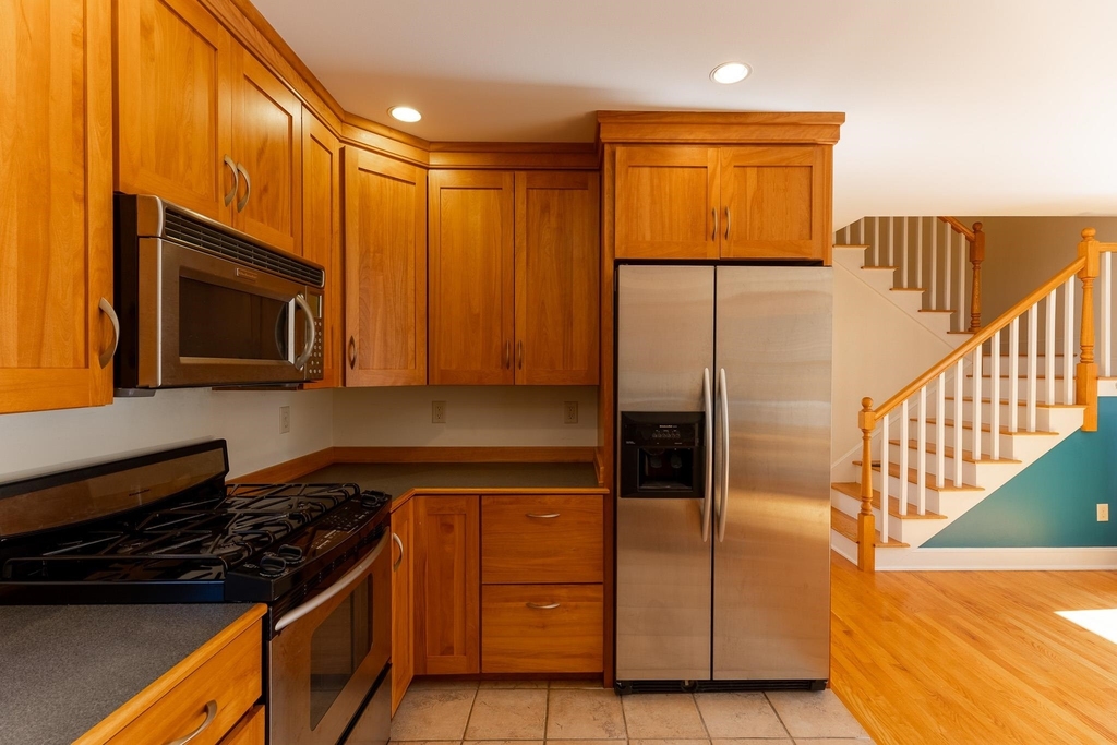 796 Middle - Photo 8