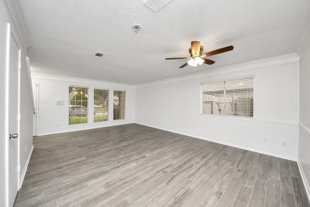 3906 Bridgebay Lane - Photo 7