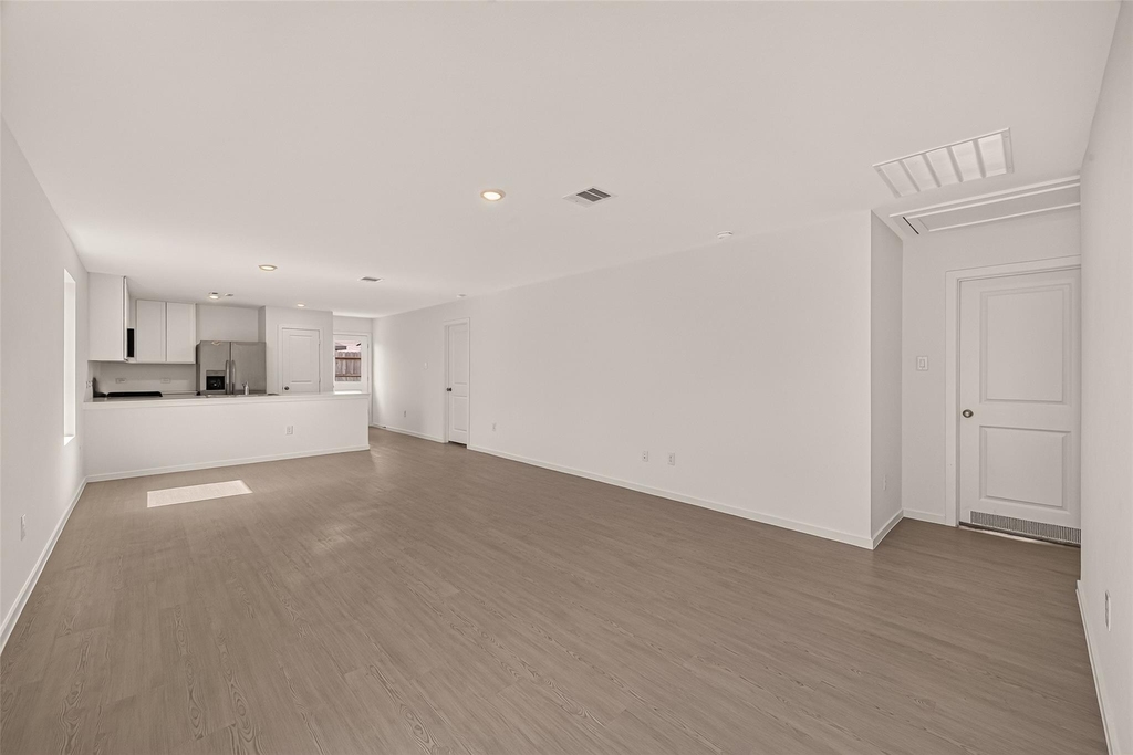 6143 Sunburst Scarlett Drive - Photo 6