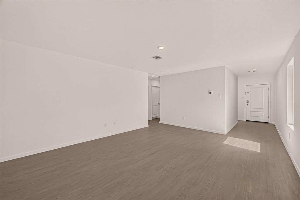 6143 Sunburst Scarlett Drive - Photo 9