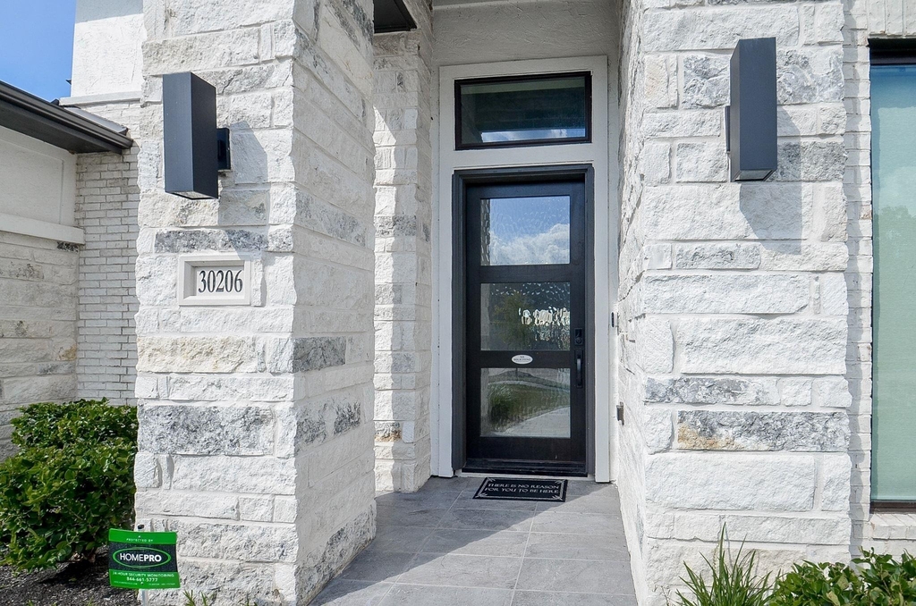 30206 Crossfield Court - Photo 5