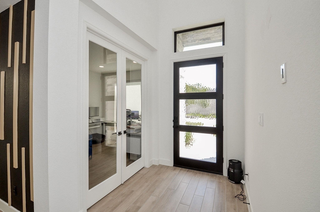 30206 Crossfield Court - Photo 6