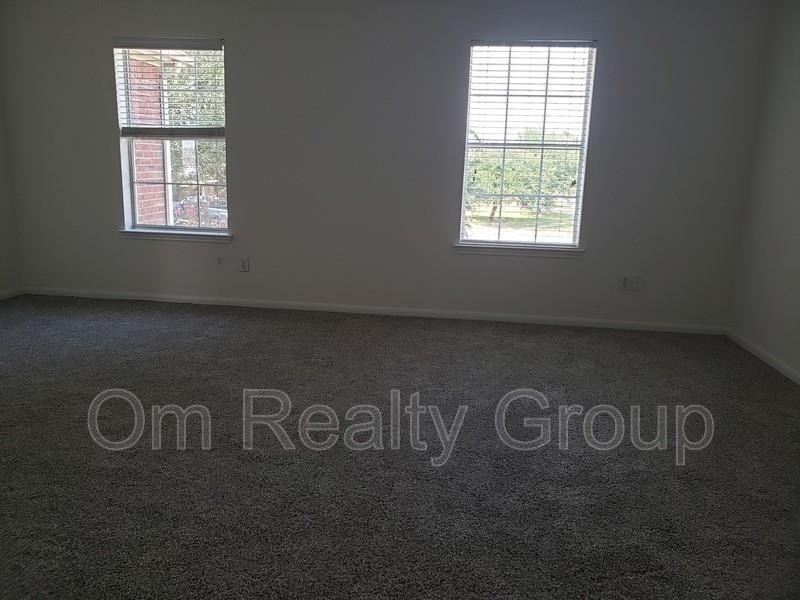 6655 Stonefort Ct - Photo 12