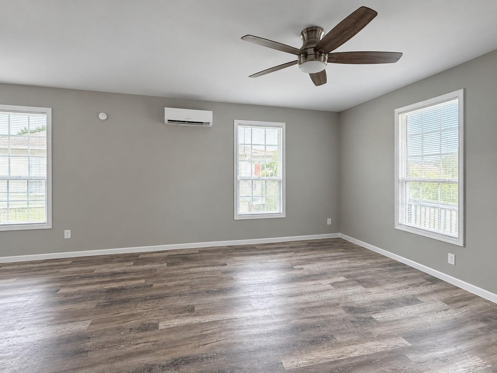 4611 Avenue Q 1/2 - Photo 19